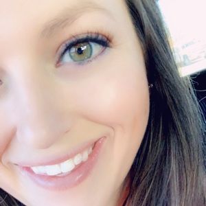 Meet your Posher, Renae